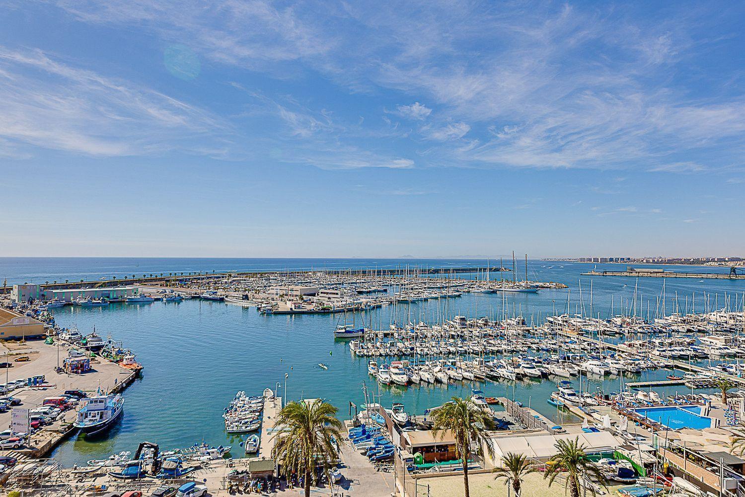 Apartment Santana Habaneras - 05 At With Garage, Pool And Lift Torrevieja