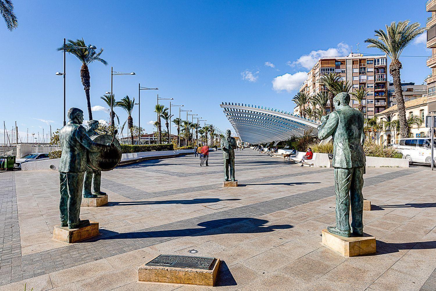 Santana Habaneras - 05 At With Garage, Pool And Lift Torrevieja
